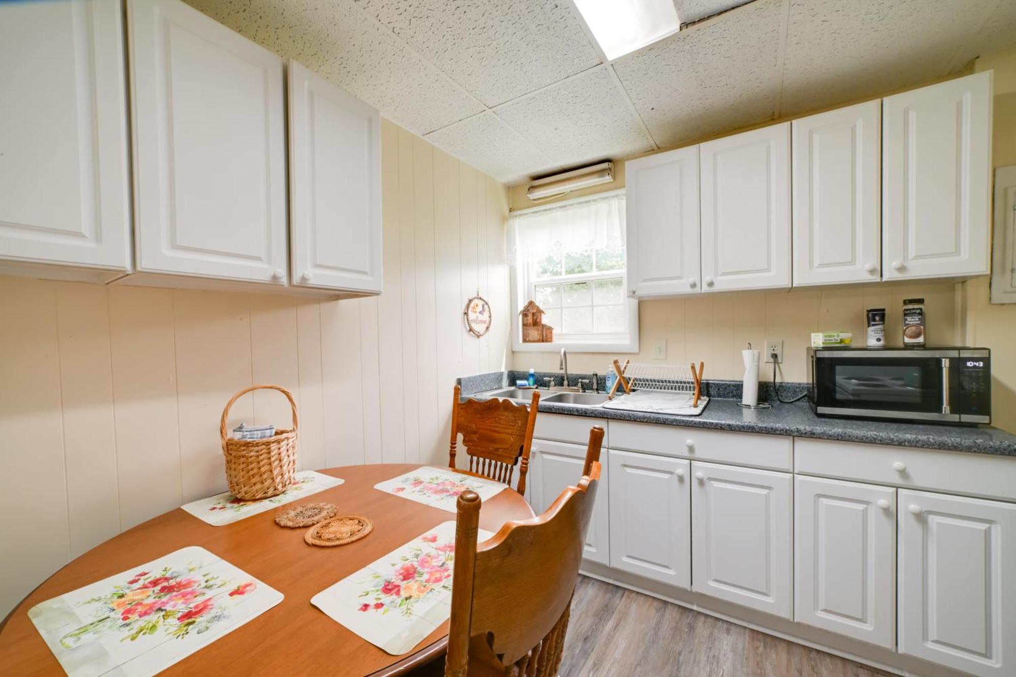 Serene Mcewen Cottage About 2 Mi To Golf Course! Buitenkant foto