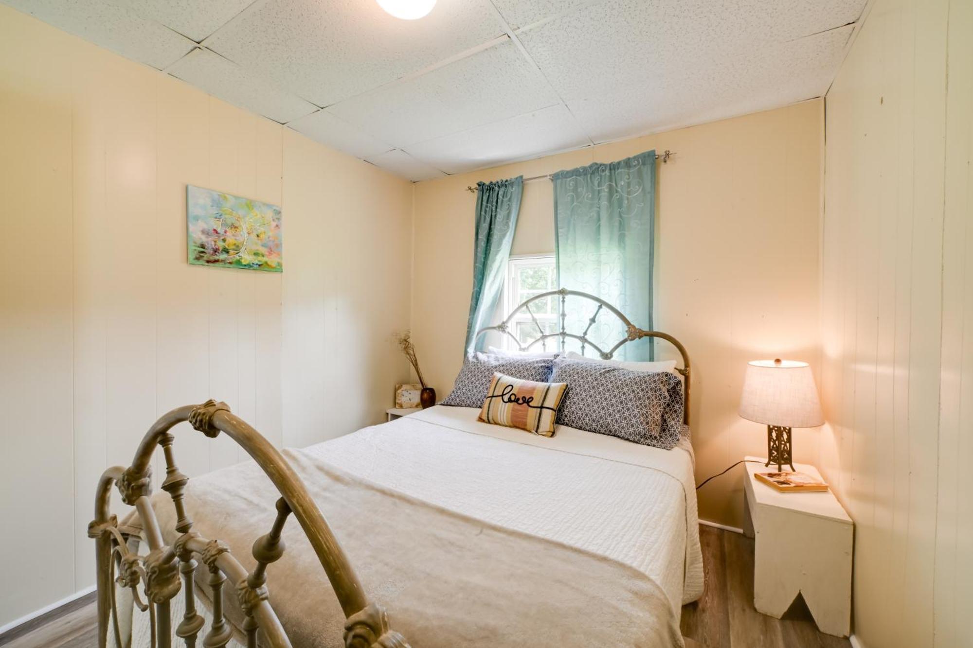 Serene Mcewen Cottage About 2 Mi To Golf Course! Buitenkant foto